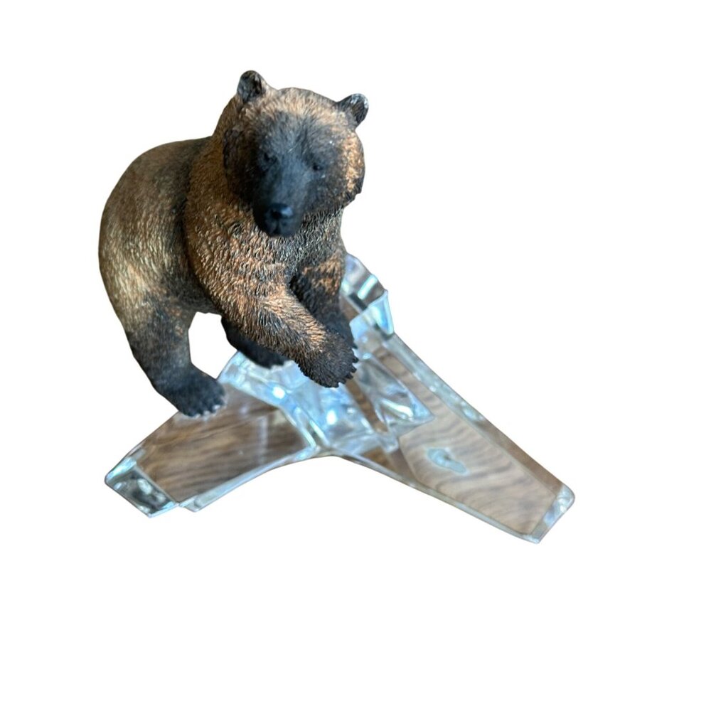 HTF Franklin Mint Resin Bear on Crystal Ice Glass Base Sculpture Animal